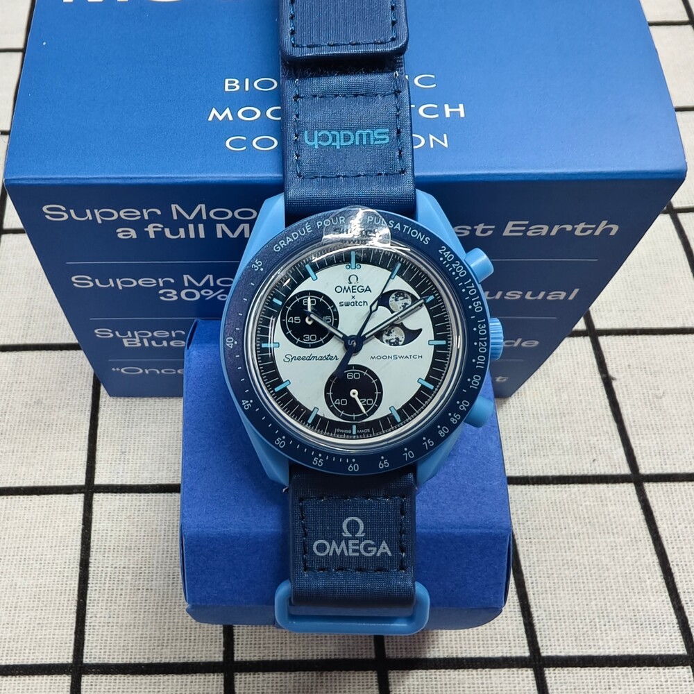 Swatch x Omega MISSION TO THE Super Blue Moonphase Watch
